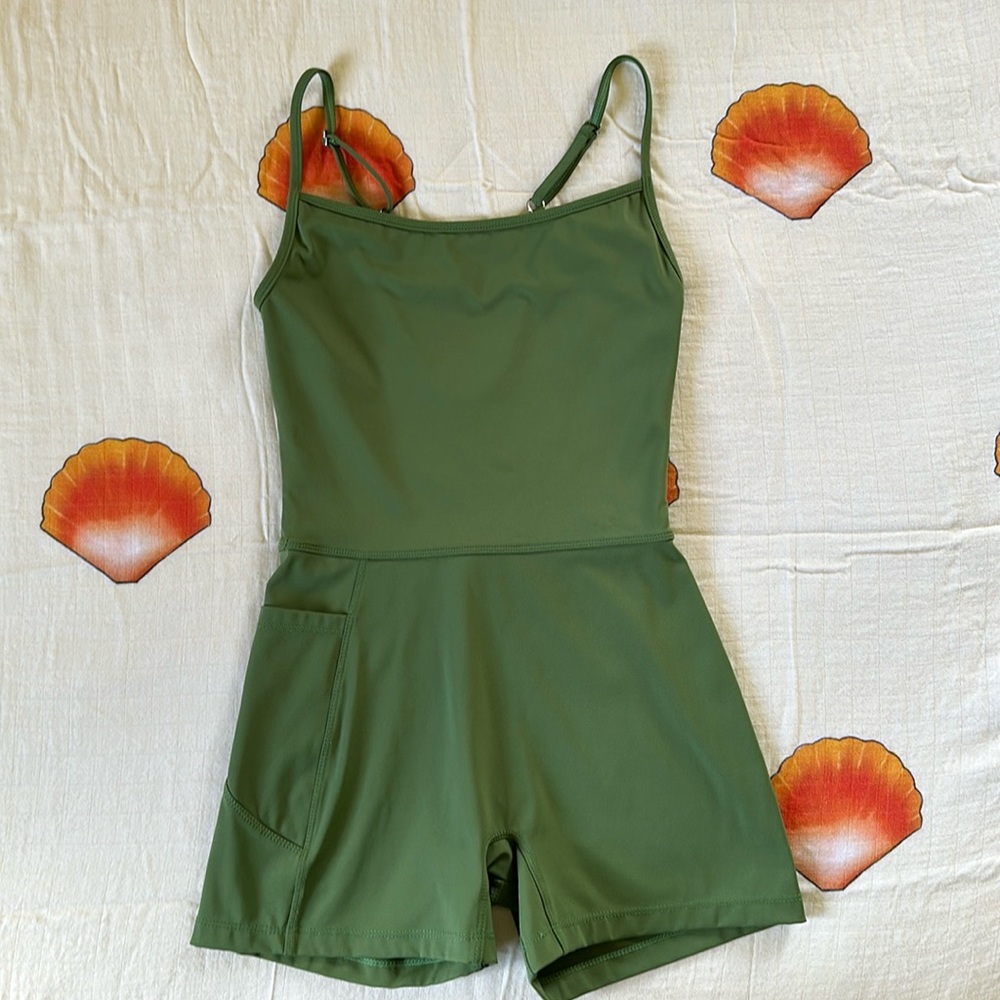 Benoa Active Romper | Palm | Petite |